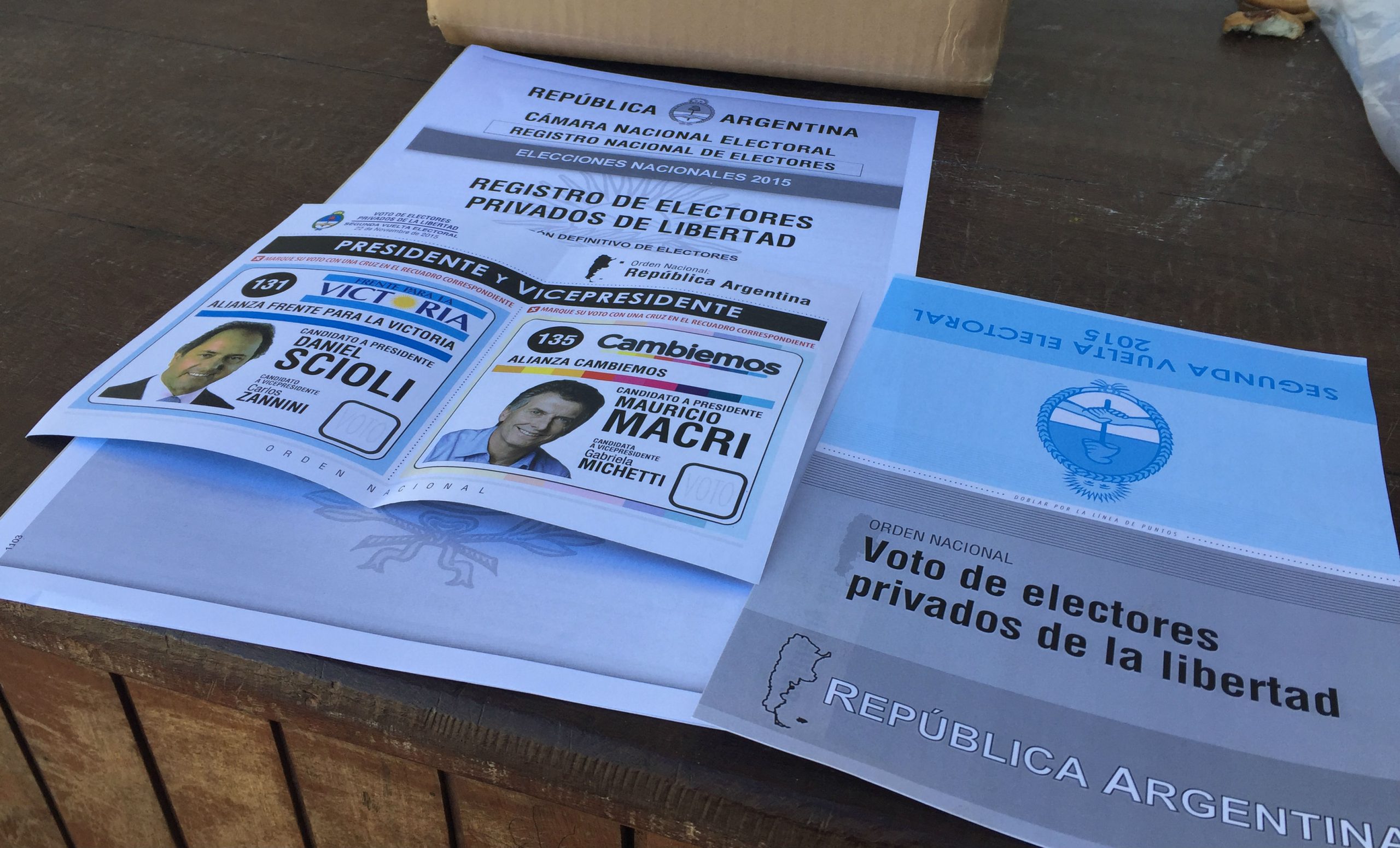Con poca afluencia de votantes, comenzó la elección del sucesor de Cristina