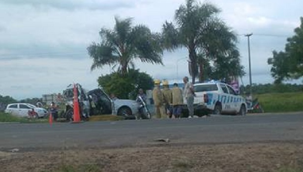 Trágico accidente en Pirané, una Toyota chocó a un VW Gol, dos muertos