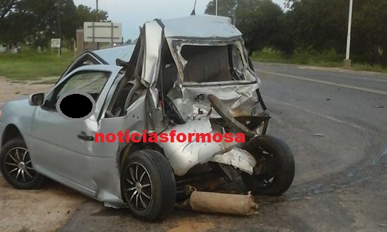 Trágico accidente en Pirané, una Toyota chocó a un VW Gol, dos muertos