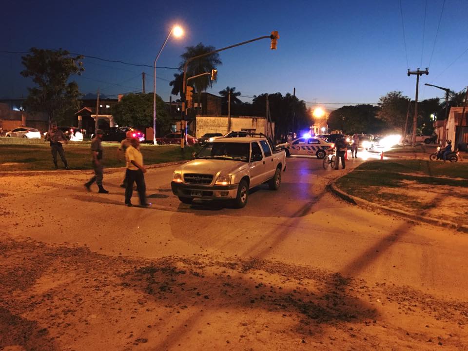 Choque «y suerte» para obreros en un choque en Saavedra y Pantaleón Gómez