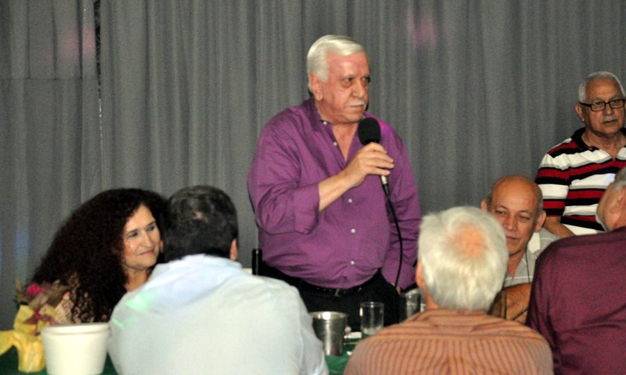 vicente joga cumple años