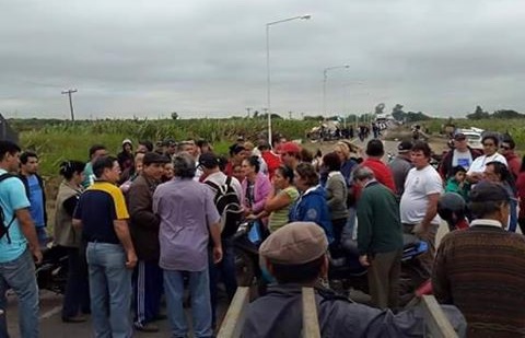 Clorinda: se levantó un corte por viviendas y se inició otro por el aumento de la luz