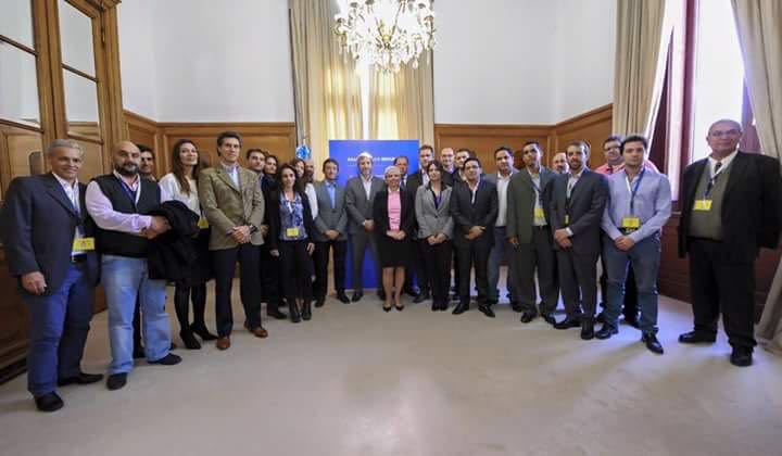 Todos los delegados del país de ENACOM junto al ministro del Interior, Rogelio Frigerio.