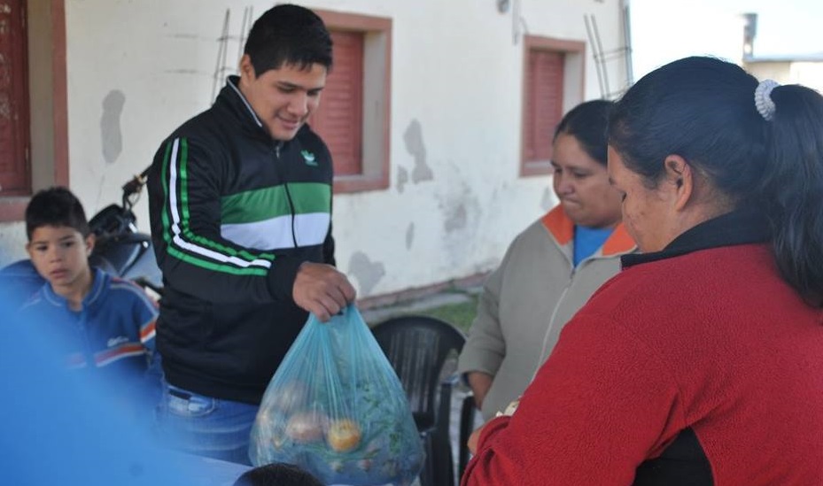 Las tareas comunitarias se realizan en diferentes barrios de la ciudad capital