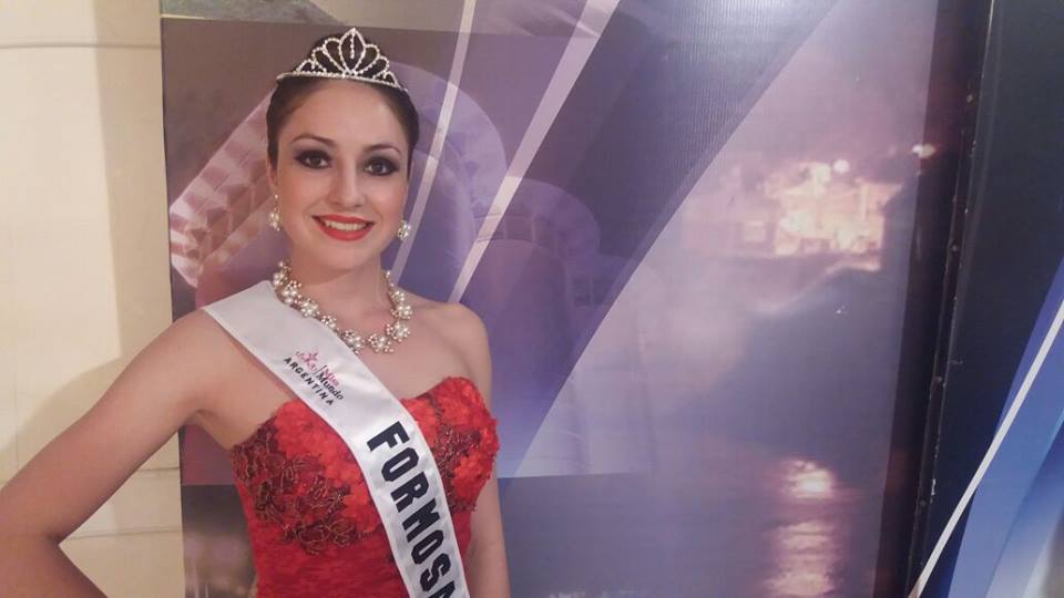 Estrella, la gendarme formoseña que quiere ser Miss Mundo (vídeo)