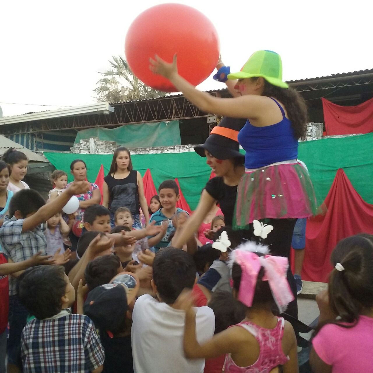Festejaron el día del niño en el barrio San Antonio