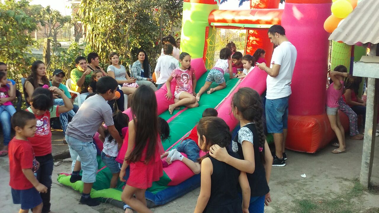 Festejaron el día del niño en el barrio San Antonio
