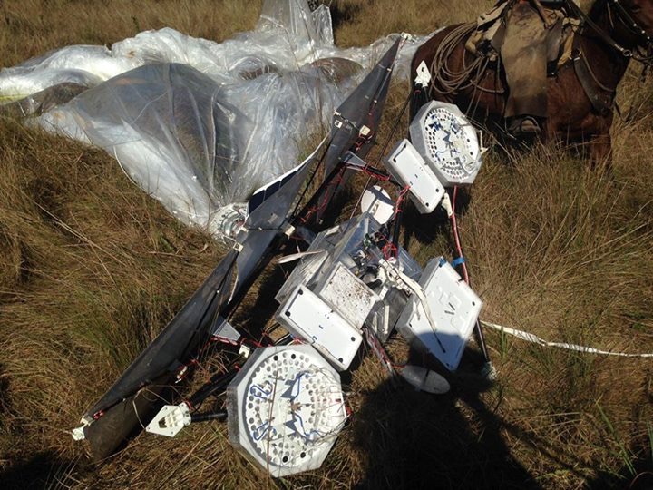 Globo del proyecto Loon de Google cayó en un campo de los Maglietti