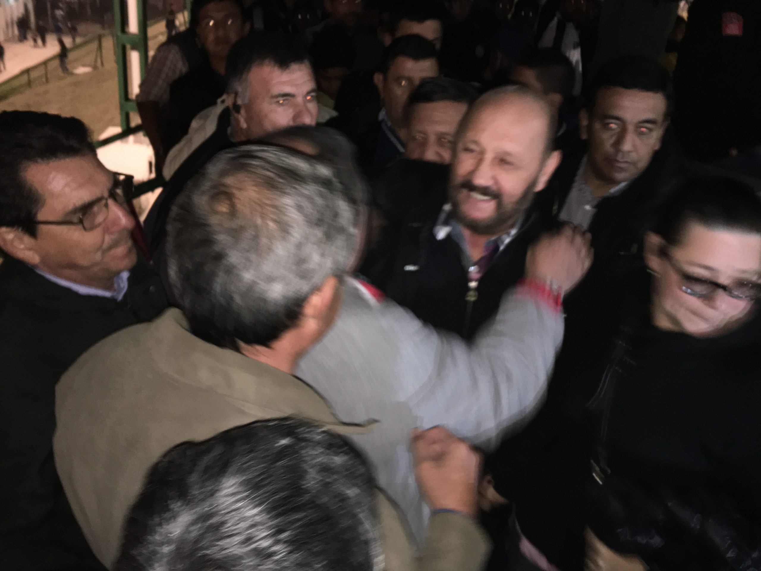 El Antonio Romero repleto festejó el triunfo de Boca por 2 a 1