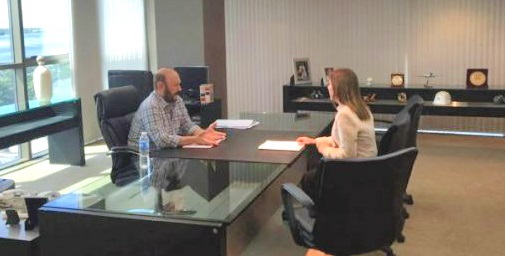 Nuevo gobierno: Gildo recibió a 4 ministros macristas en su despacho y al presidente en el Aeropuerto