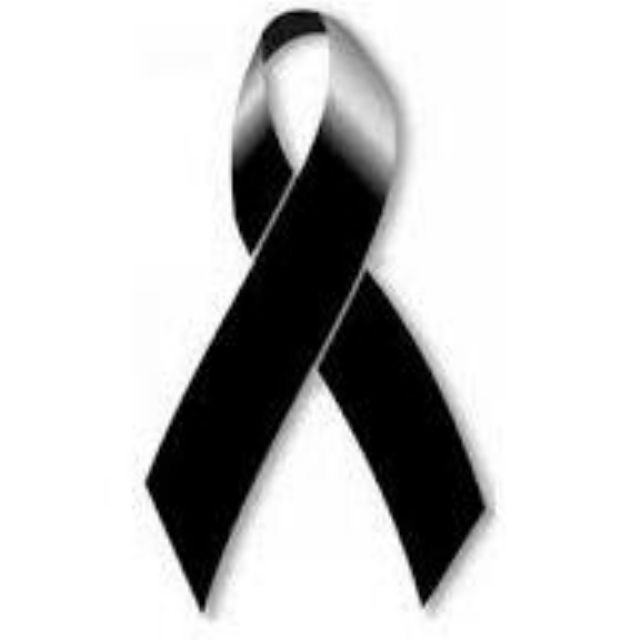 Muere un agente de policía de 21 años; detuvieron a la pareja