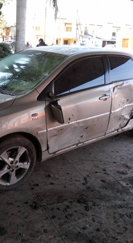 Un patrullero «se metió» en su casa tras persecución a un motociclista