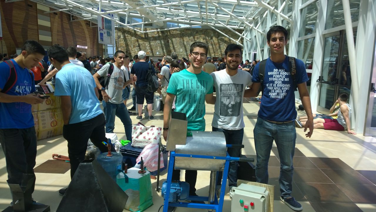 Alumnos de la EPET 1, premiados a nivel nacional por proyecto de «aprovechamiento» del mango