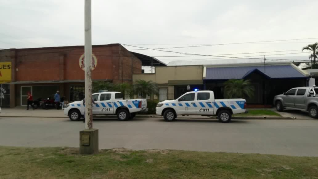 #Video / A mano armada y con casco, robaron a clientes y recaudación de CasaPan