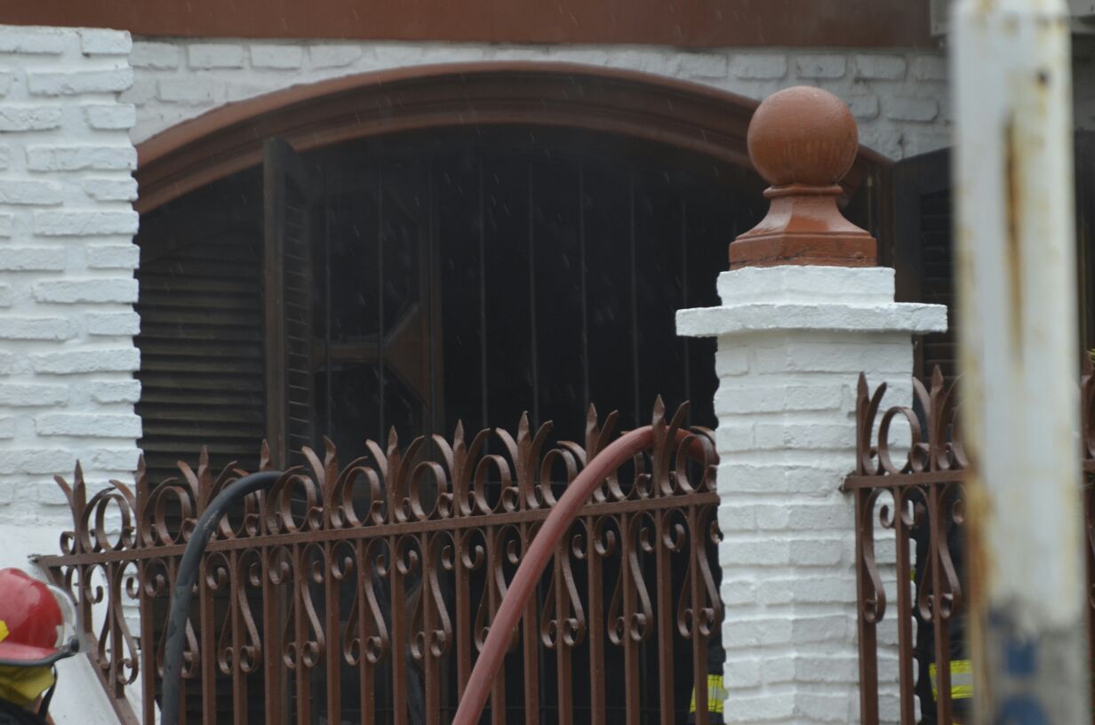 Principio de incendio «iniciado por ladrones» en una casa del barrio Fontana?