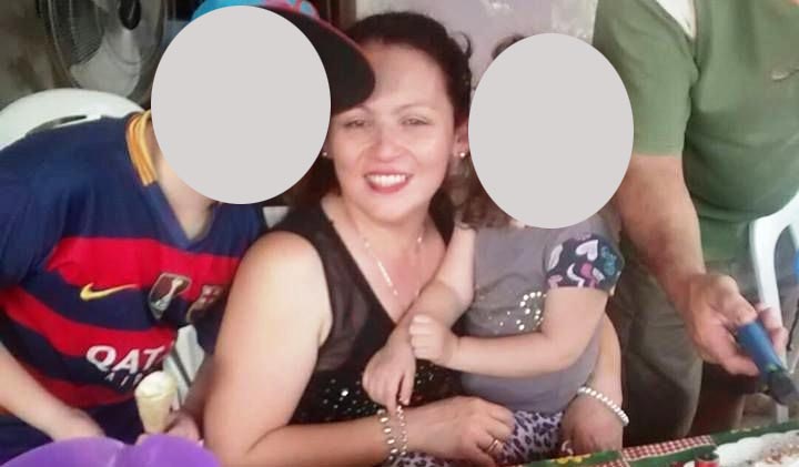 María es madre de un de un niño de 10 años y una niña de 3. Fue intervenida quirúrgicamente en la zona del cráneo por los golpes ocasionados; además tiene afectada el abdomen y el pecho.