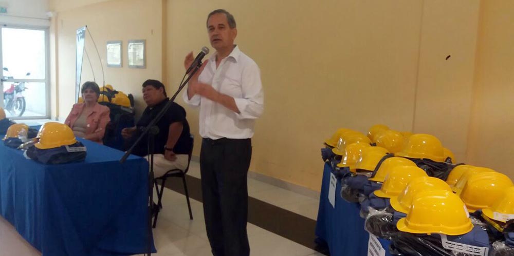 Aníbal Gómez, Ministro de la Comunidad.