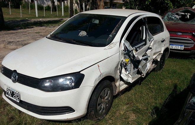 Así quedaron los 4 autos que chocaron en la R81, en Boedo, y murió una persona