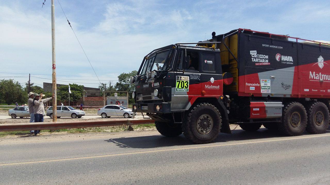 El paso de la caravana Dakar por Formosa en fotos de nuestros lectores