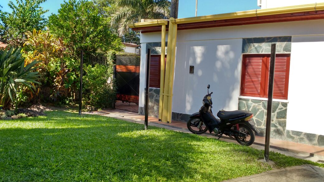 Polémica en el barrio La Paz por una vecina que «quiere construir una pileta» en un espacio público