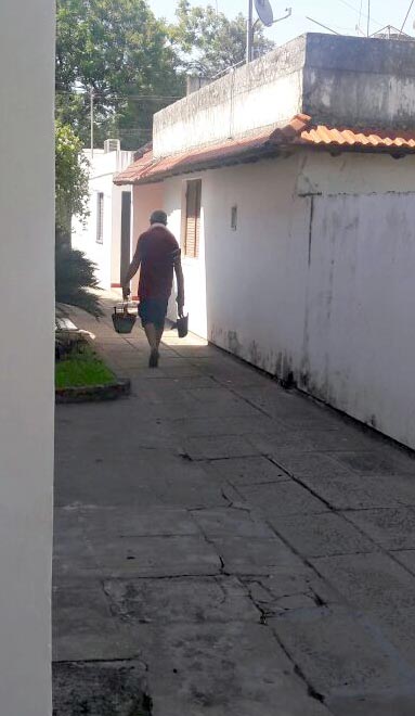 Sigue la polémica en el barrio La Paz: continúa la construcción en un espacio público