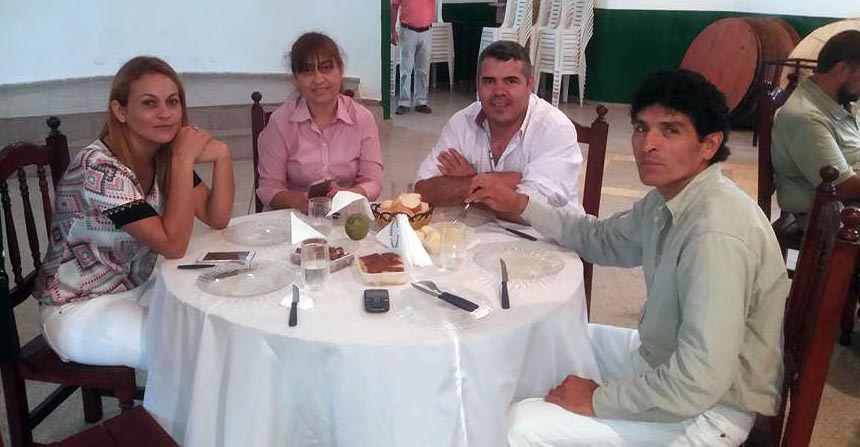 Gildo se reunió con intendentes y miembros de su gabinete