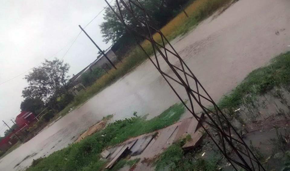 Ibarreta bajo agua, más de 200 milímetros de lluvia caída. Hay evacaudos