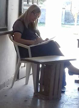 Piden reparaciones en una escuela secundaria bilingüe del barrio Namqom