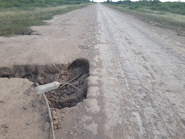 Reclaman reparación de la ruta 23, «que se estaba por asfaltar, pero la constructora levantó el obrador»