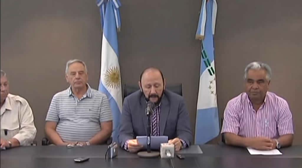 Aumento del 30 por ciento escalonado para empleados públicos; los docentes tendrán sumas fijas por $3.544 y $ 1.085 al básico