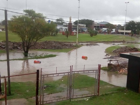 Volvió a llover, volvió a inundarse la ciudad