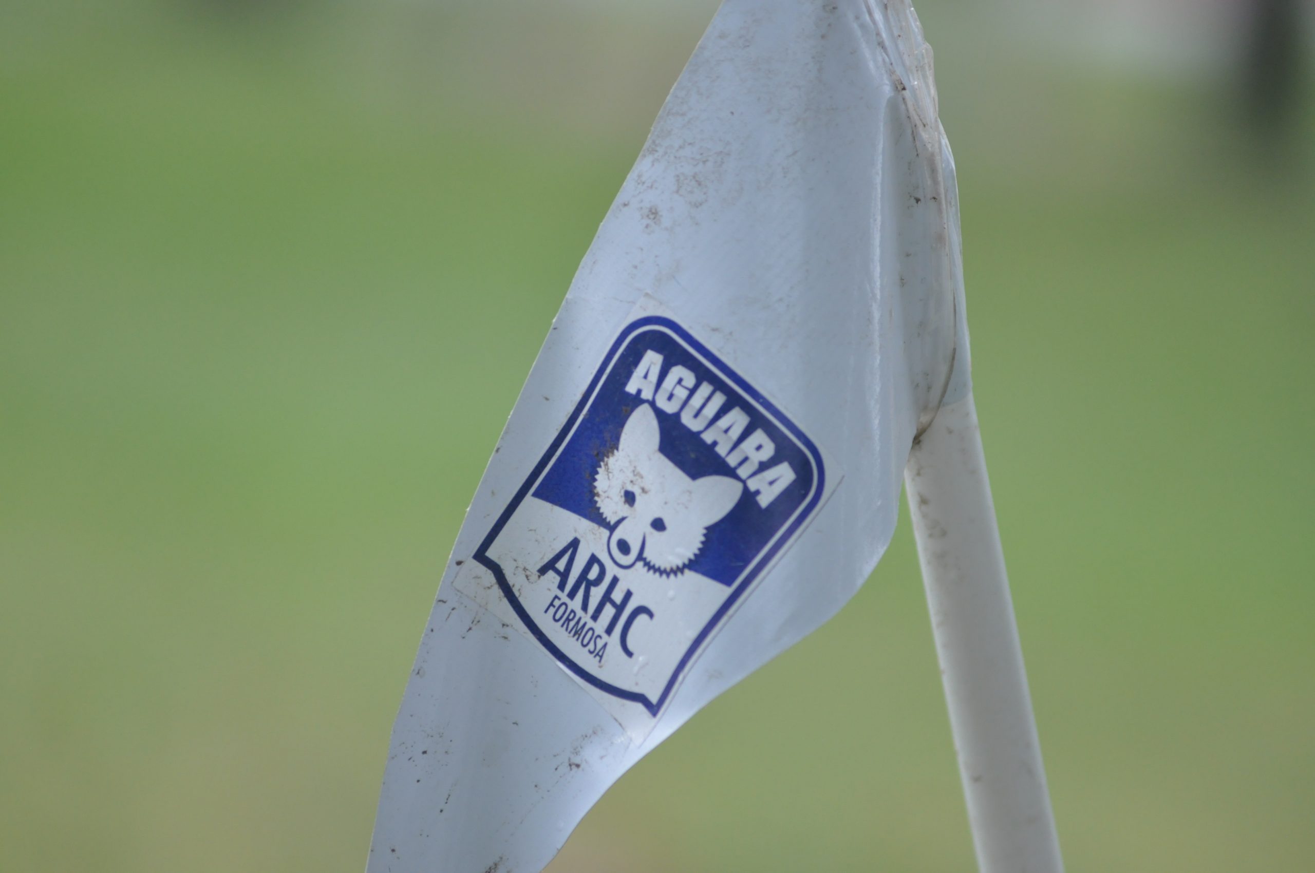 El «Zorro» no pudo con el «Canario Chaqueño» y cayó 20-30 en el único partido de la fecha