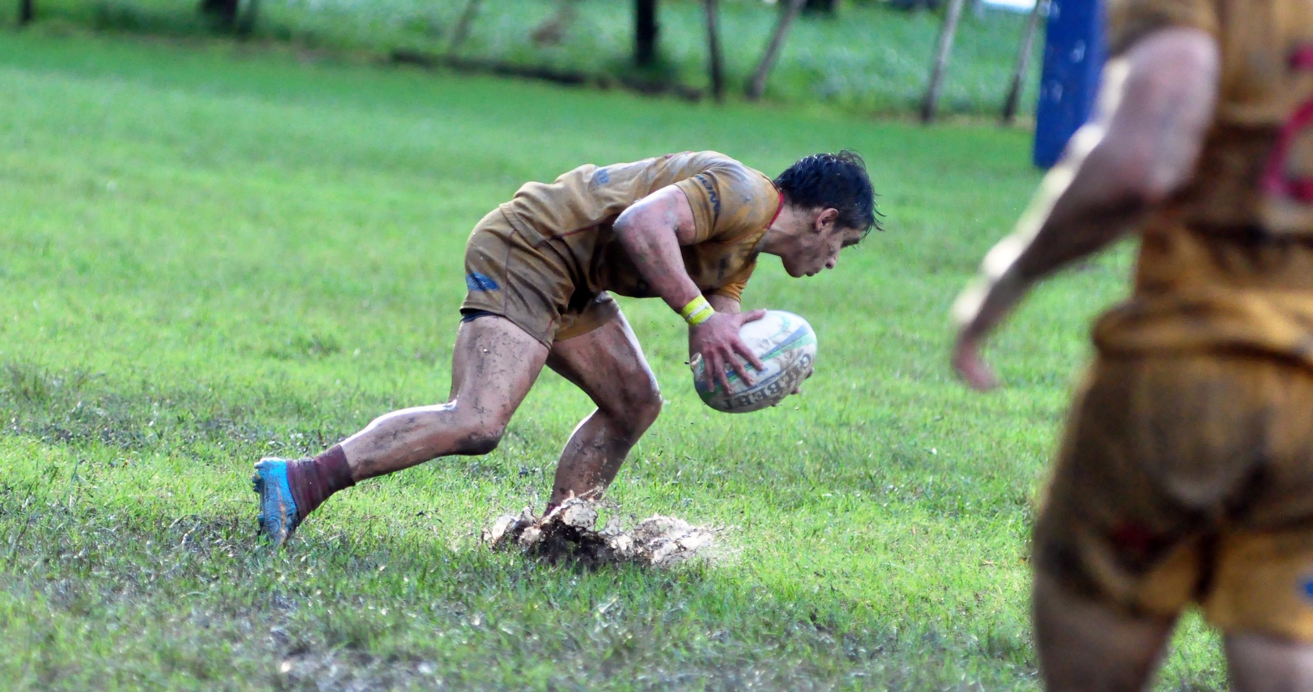 El «Zorro» no pudo con el «Canario Chaqueño» y cayó 20-30 en el único partido de la fecha