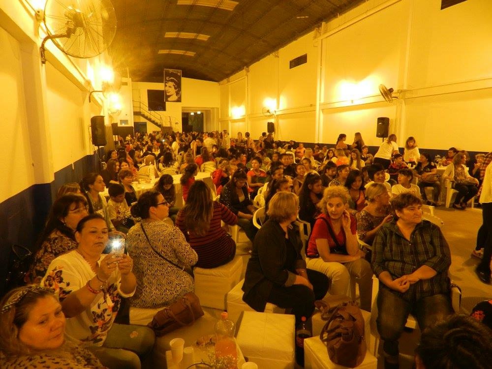 Sumar, la agrupación política donde milita la hija del gobernador