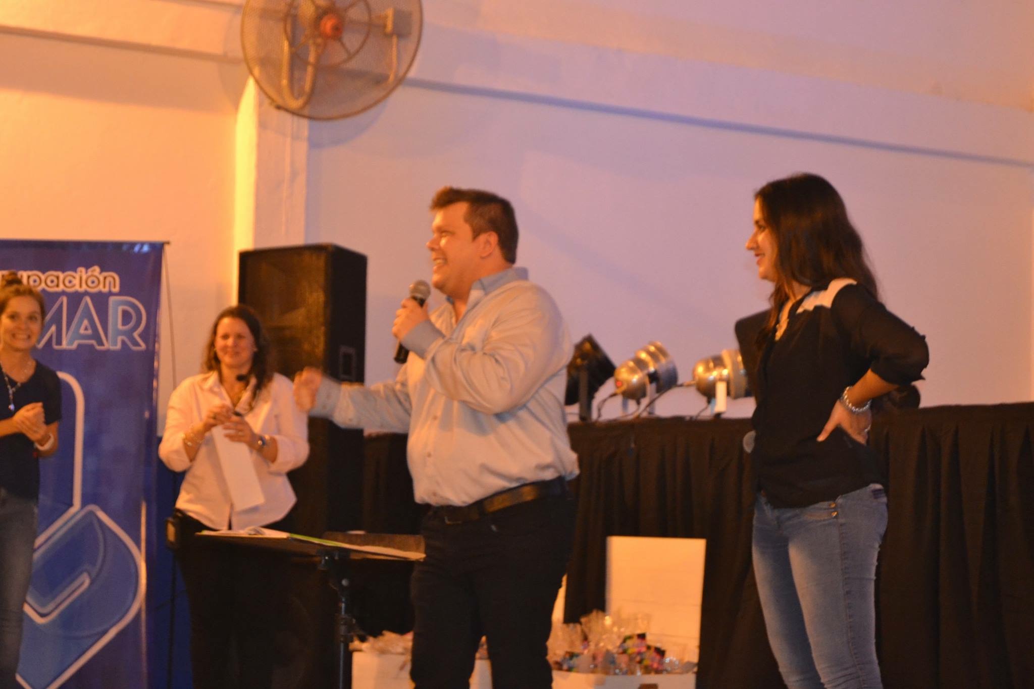 Sumar, la agrupación política donde milita la hija del gobernador