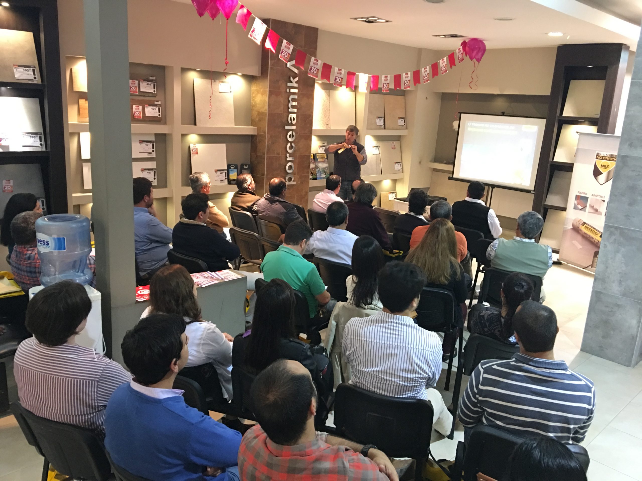 Espacio Proyecto: la oficina del profesionales de la construcción en Familia Bercomat