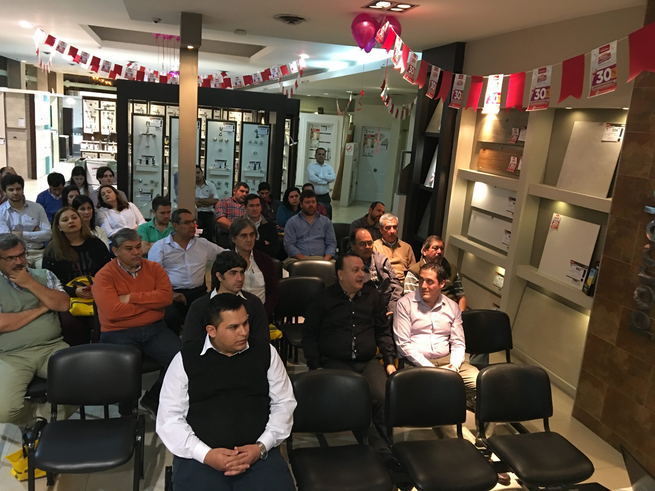 Espacio Proyecto: la oficina del profesionales de la construcción en Familia Bercomat