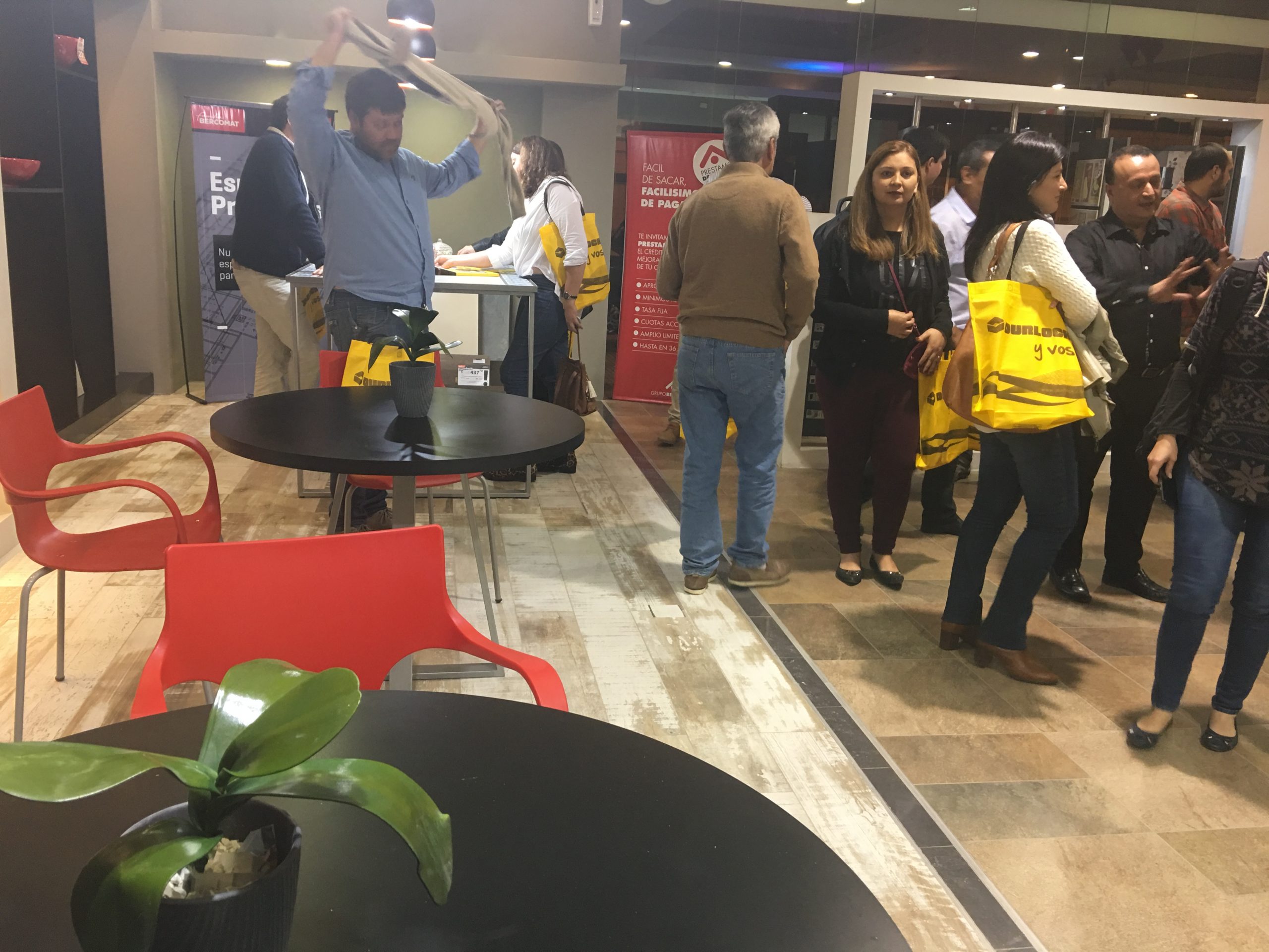 Espacio Proyecto: la oficina del profesionales de la construcción en Familia Bercomat