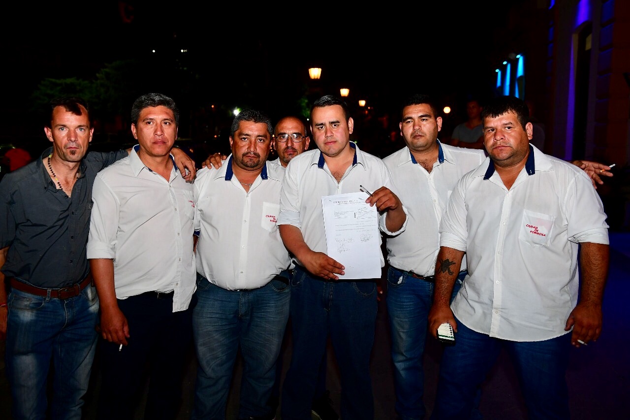 Jofré le aseguró continuidad laboral a todos los choferes y se levantó el paro de colectivos