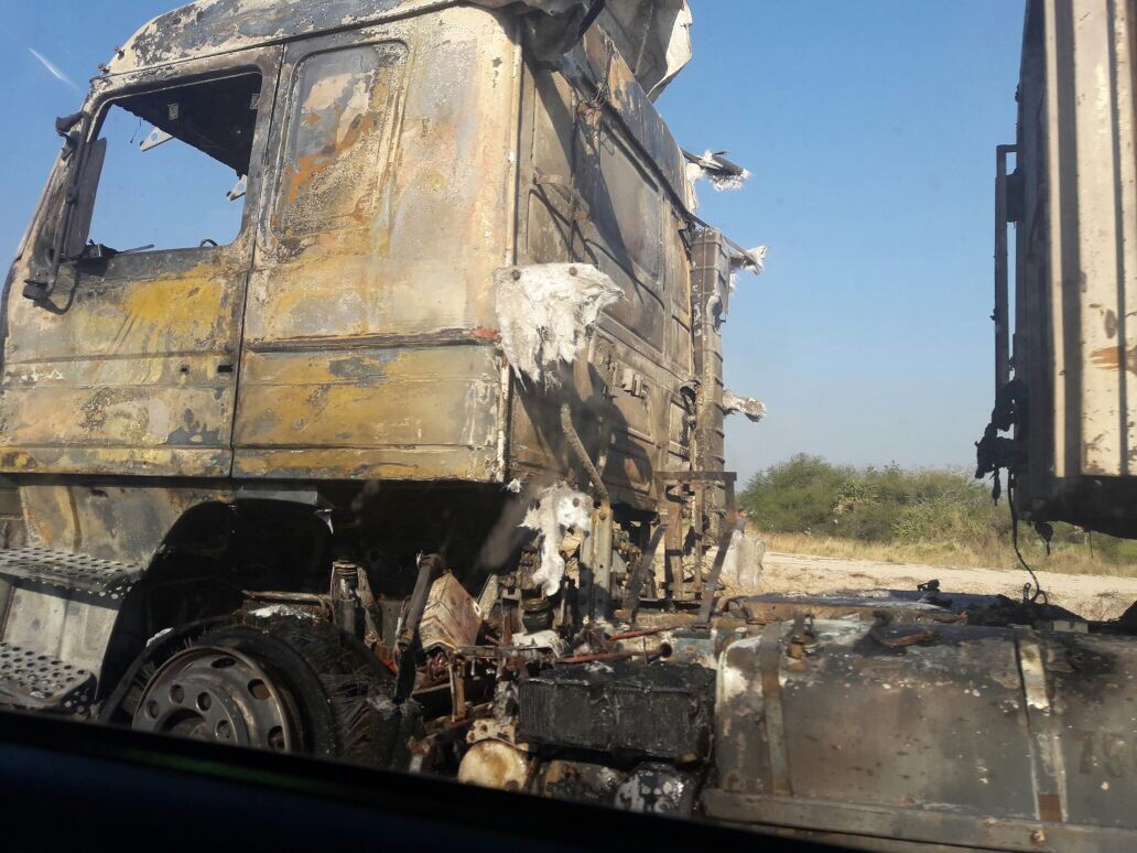 Se incendió un camión Paraguayo en Villa del Carmen