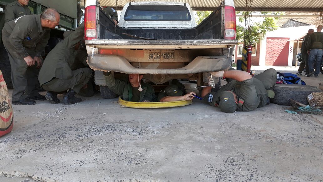 Tres porteños detenidos por GN; llevaban 235 kilos de marihuana