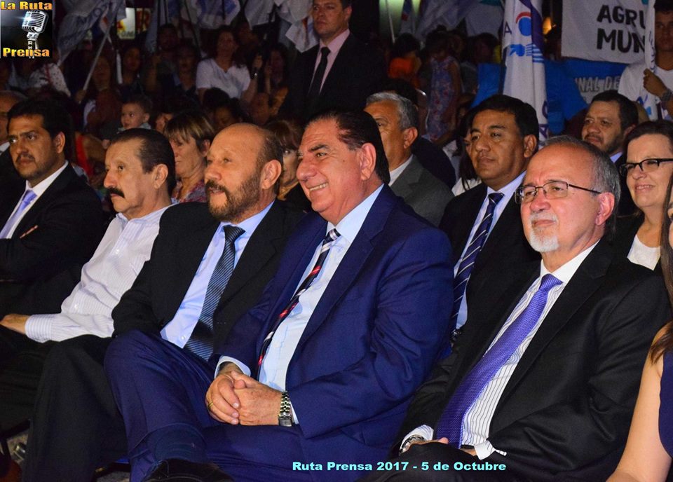 Inauguraron nuevo mural del cementerio y remodelación de la avenida Gutnisky