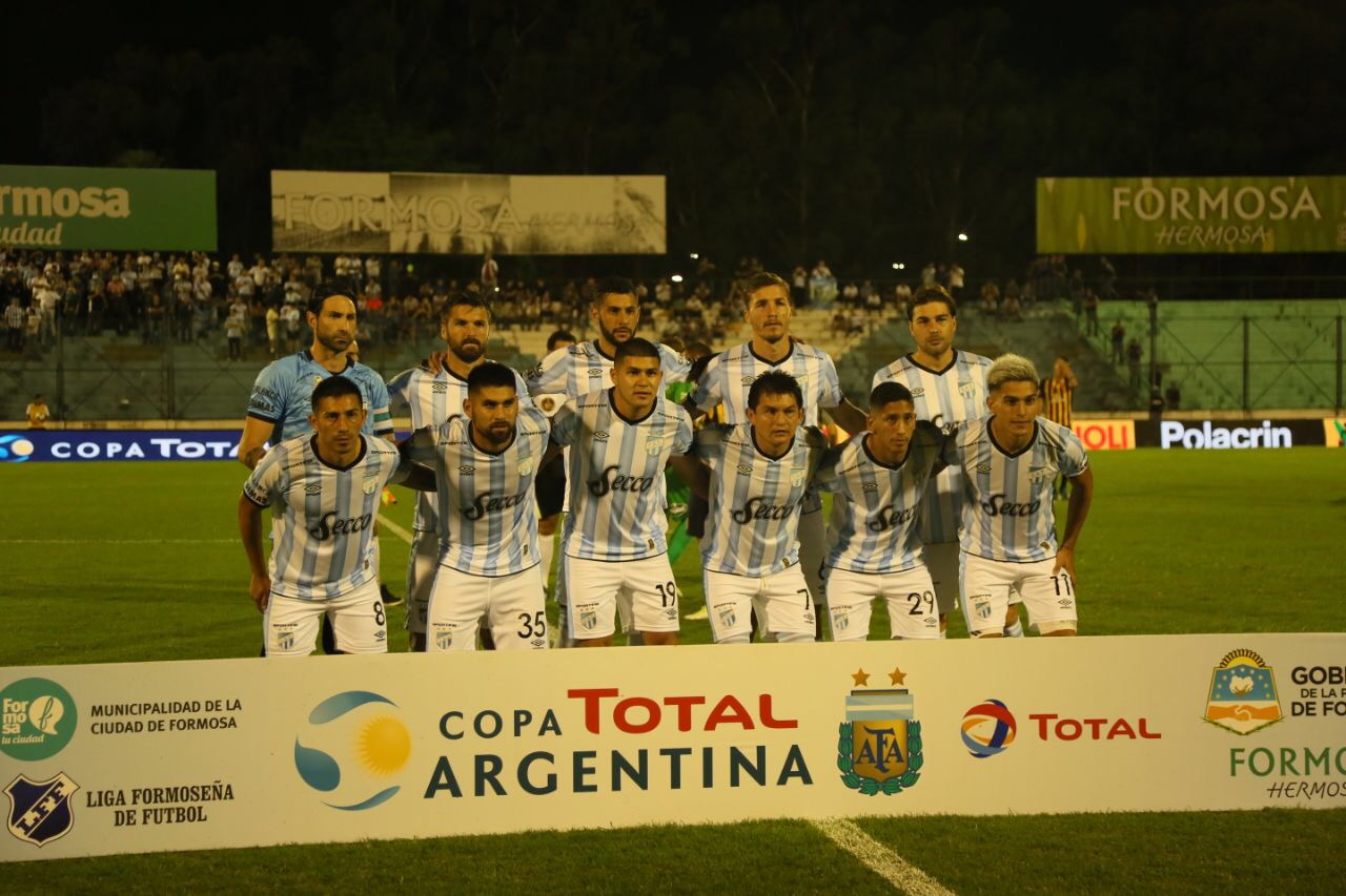 Atlético Tucumán tuvo su fiesta en el Antonio Romero