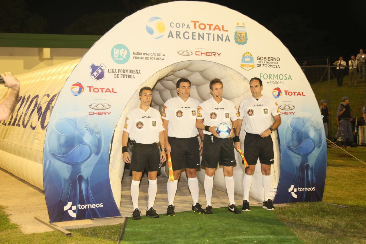 Atlético Tucumán tuvo su fiesta en el Antonio Romero