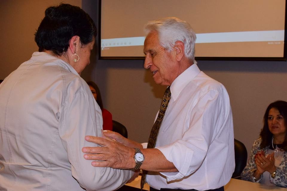 «El Viejo Fondo» (TOF). «La libación en exceso y el club»