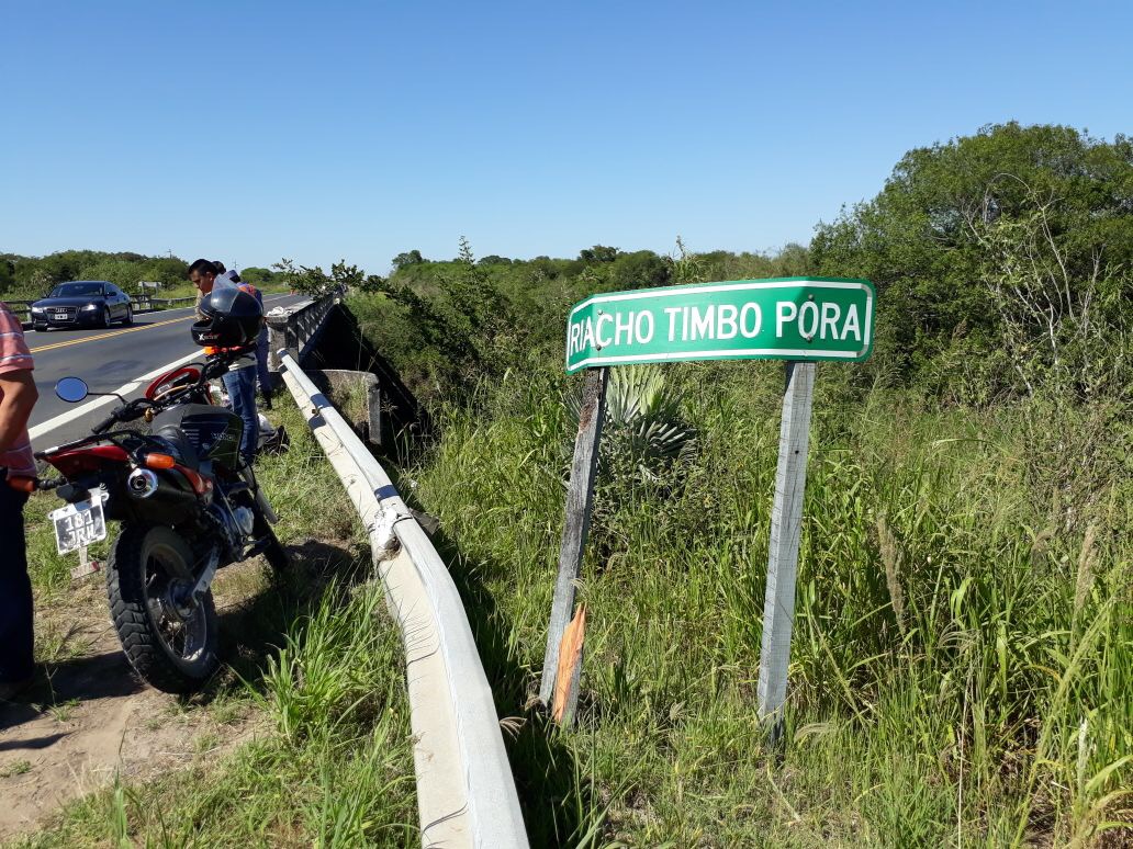 Vuelco cerca de Guaycolec