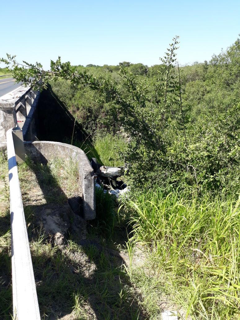 Vuelco cerca de Guaycolec