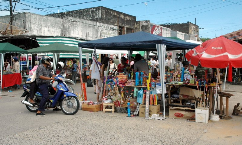Analizan prohibir venta de pirotecnia en el Mercadito