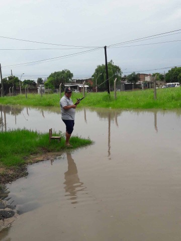 Lento escurrimiento de las aguas por las intensas lluvias