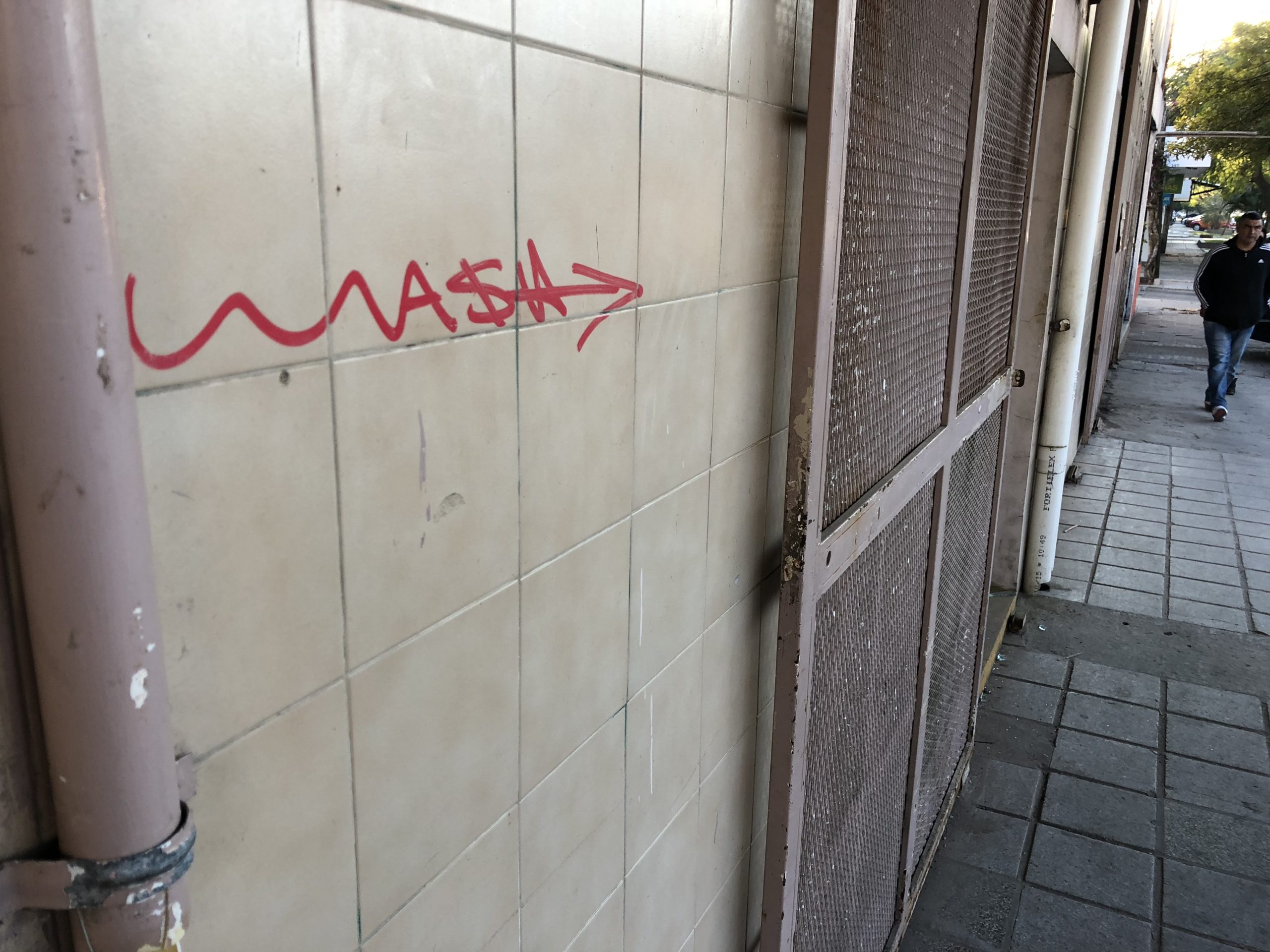 Robaron en el Cáceres frente a la plaza